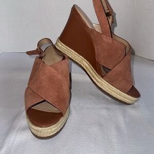 H by Halston Cognac Suede Espadrille Wedge Sandals • Women’s 9.5